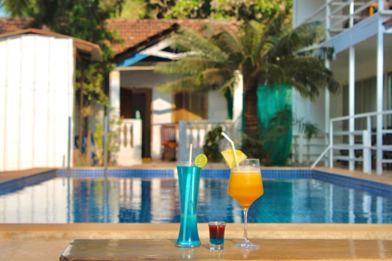 Arabian Sea Beach Resort Морджим Екстериор снимка